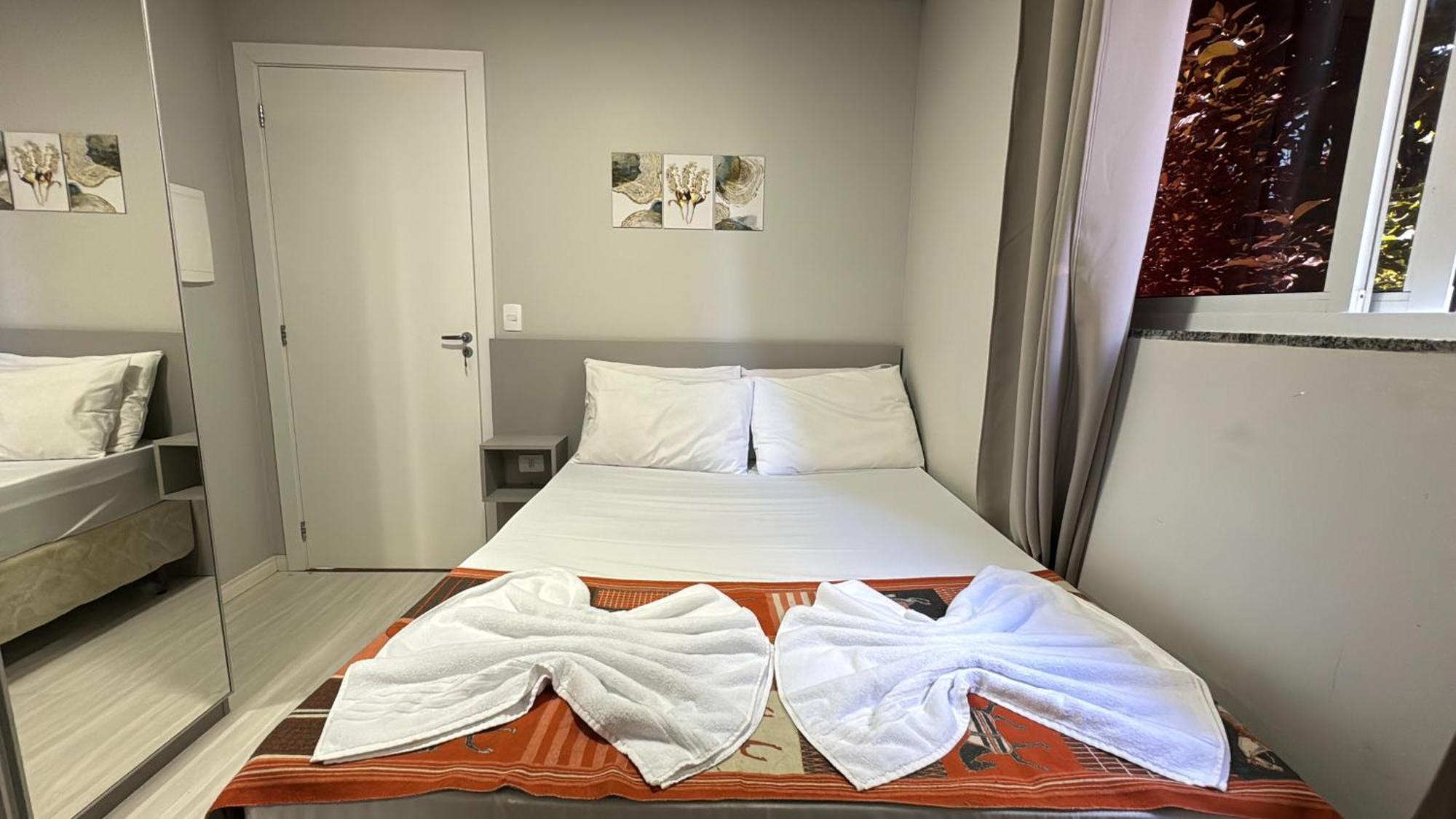 4- Studio Para Casal. Otima Localizacao クリチバ エクステリア 写真